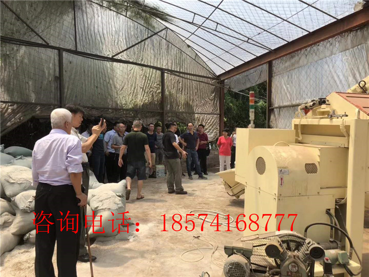 �����͑��ĝM��ȣ��x���Cе������ЙC�ʰl(f��)�͹޵�ʹ�ìF(xi��n)��