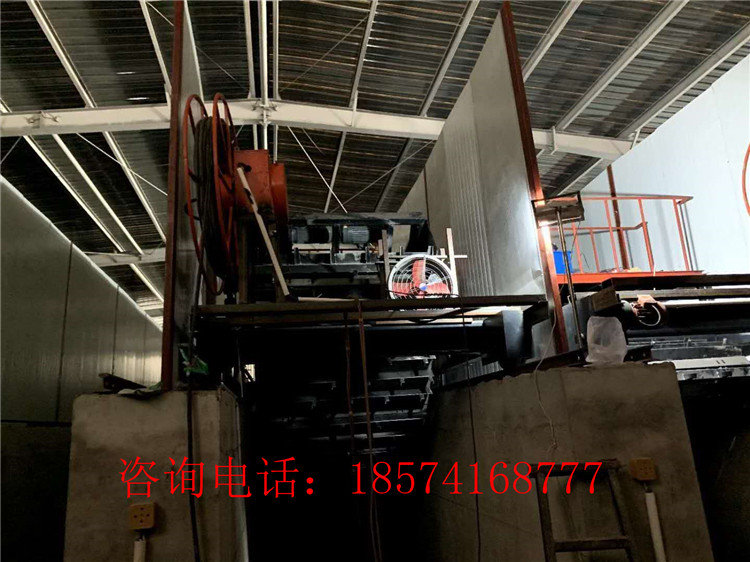 ��̎��60��������ЙC(j��)�ʰl(f��)�͹ް��b�F(xi��n)���R���깤��