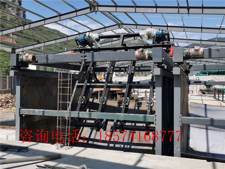 ��a(ch��n)15�f�����ЙC���w�����a(ch��n)��Һ����ʽ�����C�F(xi��n)�����b��