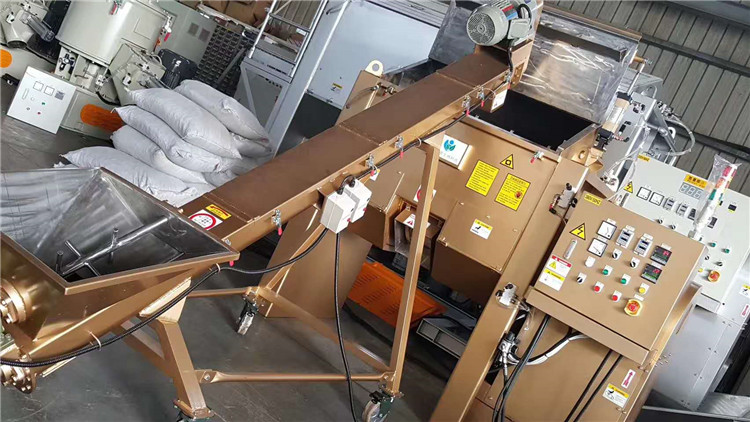 �i�S�l(f��)�͹�