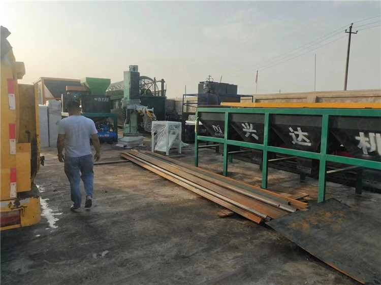 �½���ʲ�͑���a(ch��n)10�f���֙C(j��)�ЙC(j��)�����a(ch��n)���O(sh��)�䵽�_(d��)�͑��F(xi��n)����(zh��n)�䰲�b