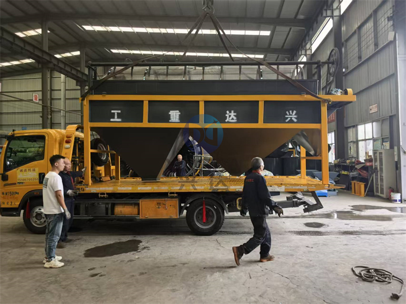 �ЙC(j��)�ʝLͲ�Y�֙C(j��)�l(f��)؛�F(xi��n)��(ch��ng)