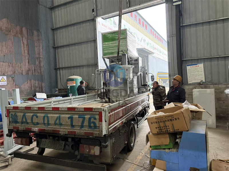 �ЙC���ԄӰ��b�O��l(f��)؛�F��